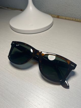 Ray-Ban RB2132 902 Wayfarer Gafas de Sol Marrón