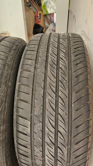 4 Llantas Audi 205/55 R16 con Neumáticos Kleber.