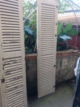 Contraventanas venecianas de madera