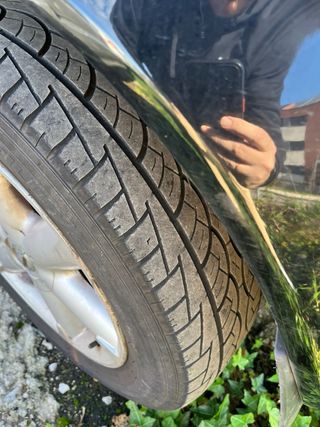 Nissan Murano para piezas. Ruedas nuevas