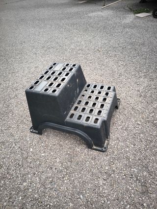 Escalón para caravana negro