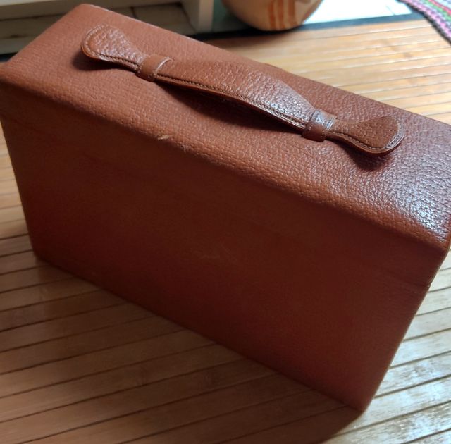 Maletín antiguo juego póker cartas antigüedad dado