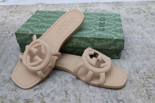 Chancletas Gucci Beige