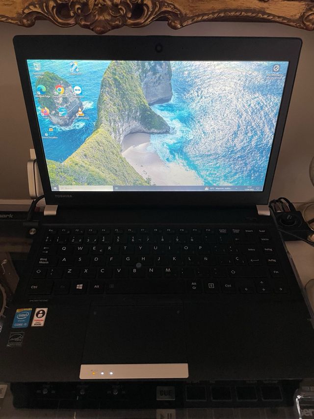 Toshiba Portege Portátil Negro