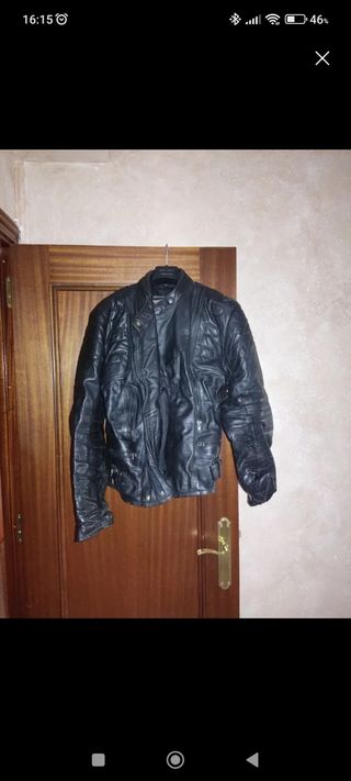 Chaqueta de cuero para moto hombre