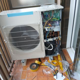 Instalaciones  de aire  i luz 