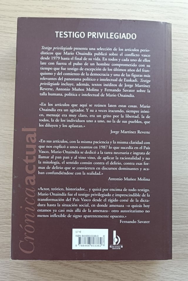 TESTIGO PRIVILEGIADO de Mario Onaindía, Artículos