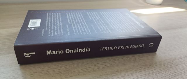 TESTIGO PRIVILEGIADO de Mario Onaindía, Artículos