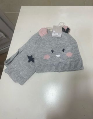 Gorro y bufanda para niña gris y rosa(1-2años)