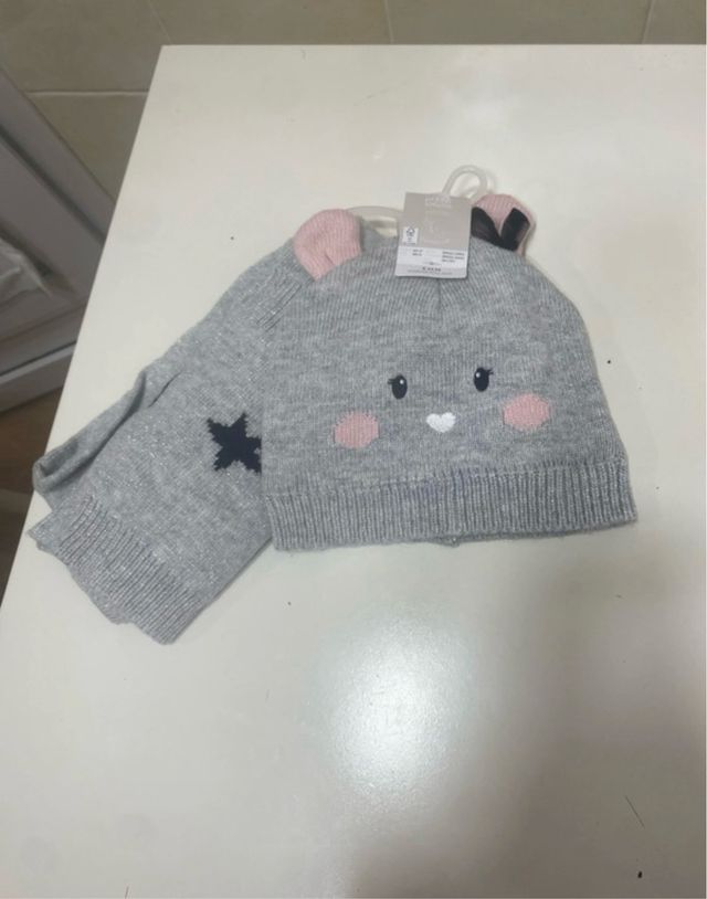 Gorro y bufanda para niña gris y rosa(1-2años)