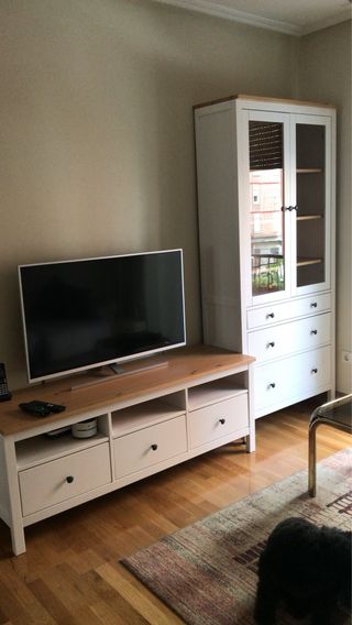 Mueble TV blanco y madera 3 cajones
