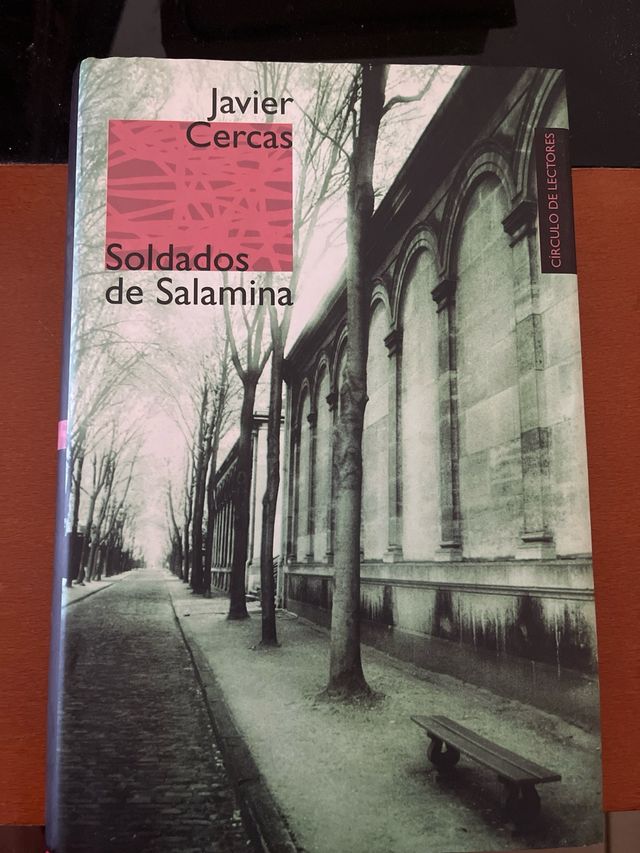 La lluvia amarilla
y otros tres libros más