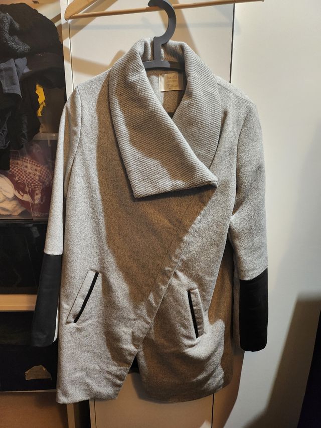 Cappotto Bershka Grigio Nero Taglia M