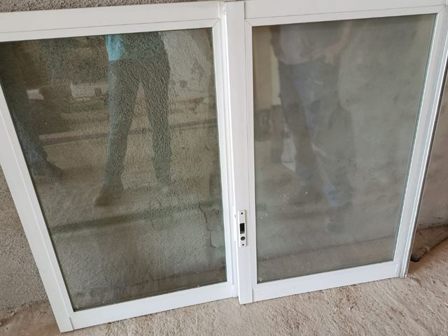 Ventana corredera cristal y aluminio