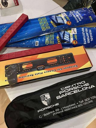 Lote Accesorios Coche Porsche y Más