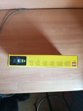 443. Lego 40580 nave espacial BlackTron Cruiser