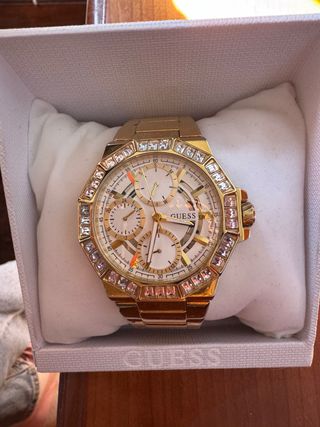 Reloj Guess Selene 
PRECIO NEGOCIABLE