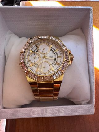 Reloj Guess Selene 
PRECIO NEGOCIABLE