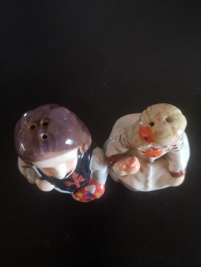 Coppia di Meninas sale e pepe, inutilizzate