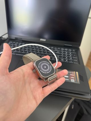 Apple Watch Ultra 2+ protector + 2 cargadores