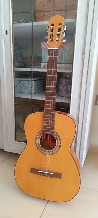 Guitarra Clásica Madera Natural