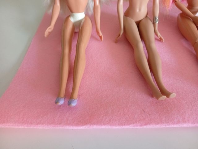 Lote 4 Muñecas Barbie