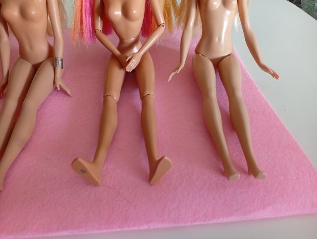 Lote 4 Muñecas Barbie