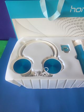 Honor Auriculares Azules + botella nuevos