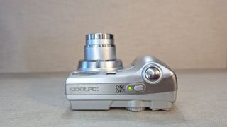 Cámara Digital Nikon Coolpix 7600 Plata