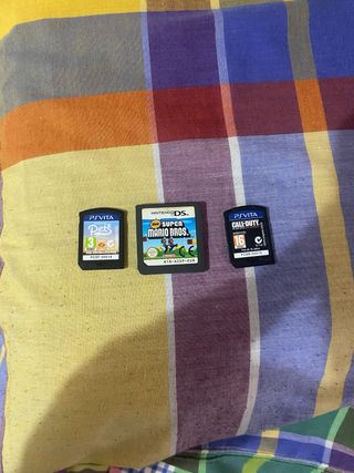 3 Juegos: PS Vita Pets, Super Mario Bros DS, Call