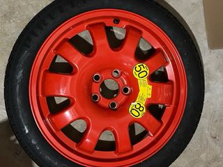 Rueda de repuesto galleta 18 Pirelli