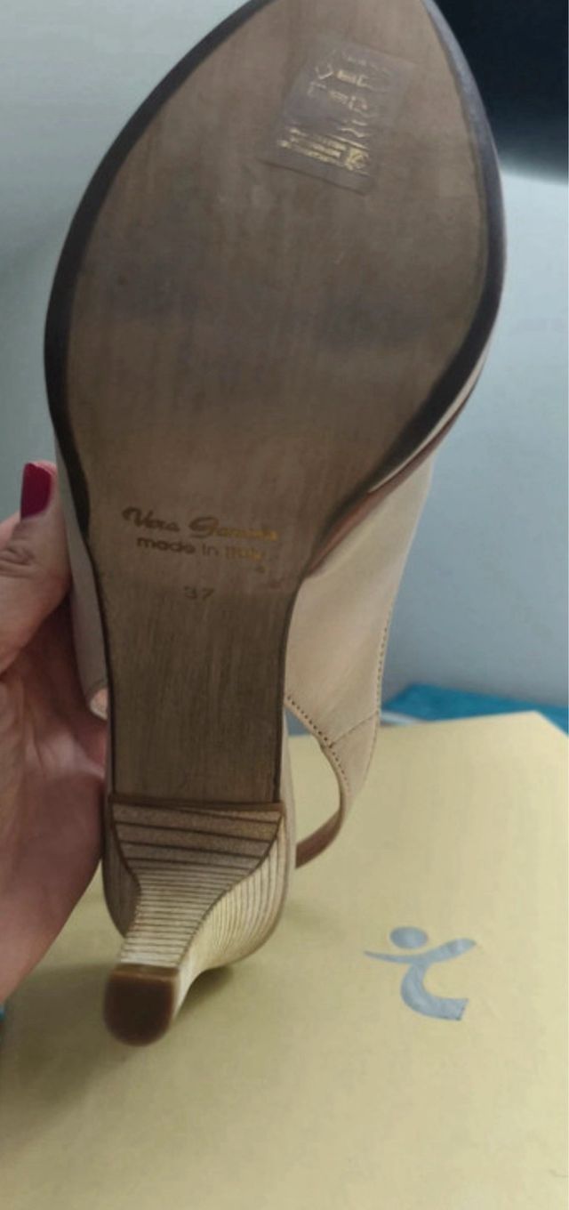 Scarpe décolleté in pelle beige e marrone Tg 37