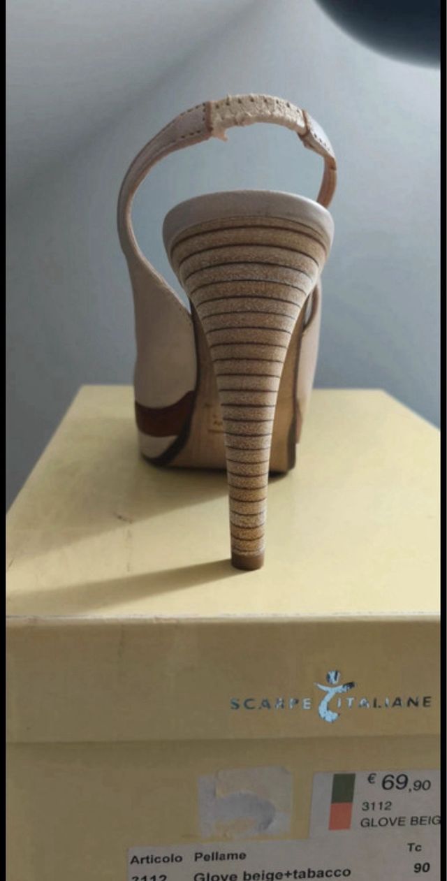 Scarpe décolleté in pelle beige e marrone Tg 37