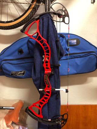 Arco compuesto,poleas ,  Bowtech Insanity CPX .32