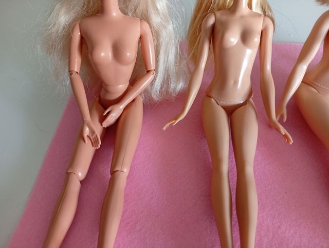 Lote 4 Muñecas Barbie