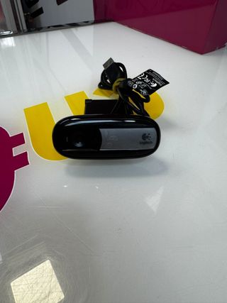 Logitech v-u0026 webcam