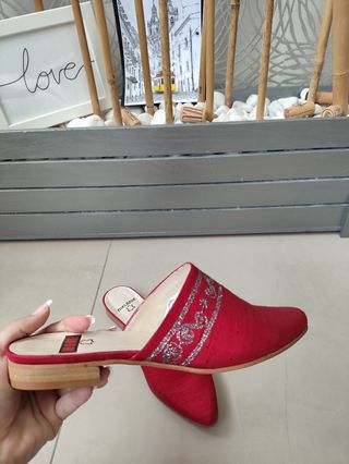 Zapatos de fiesta rojos Moore talla 36