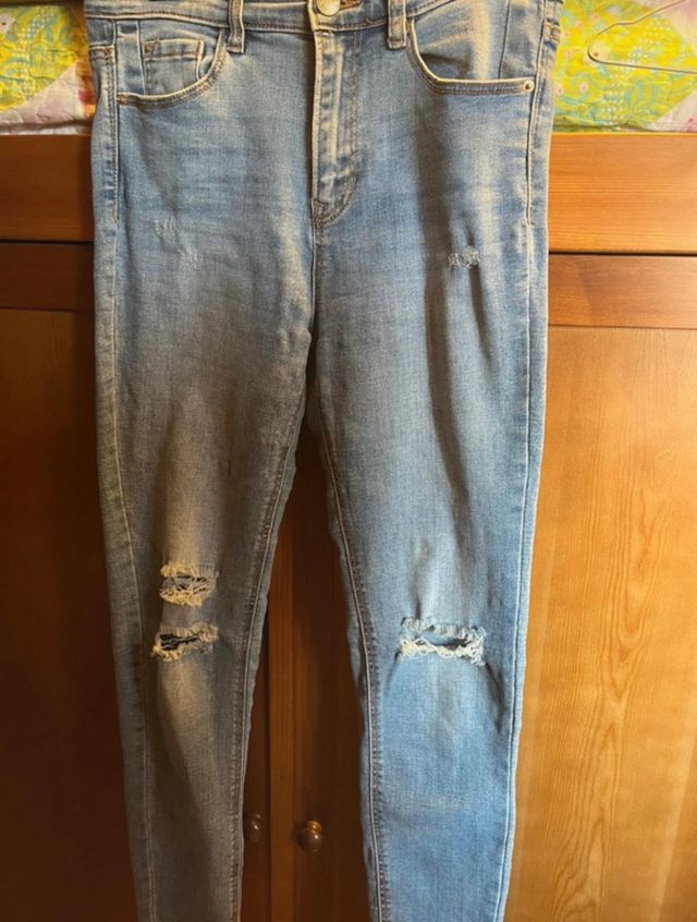 Vaqueros mujer rotos