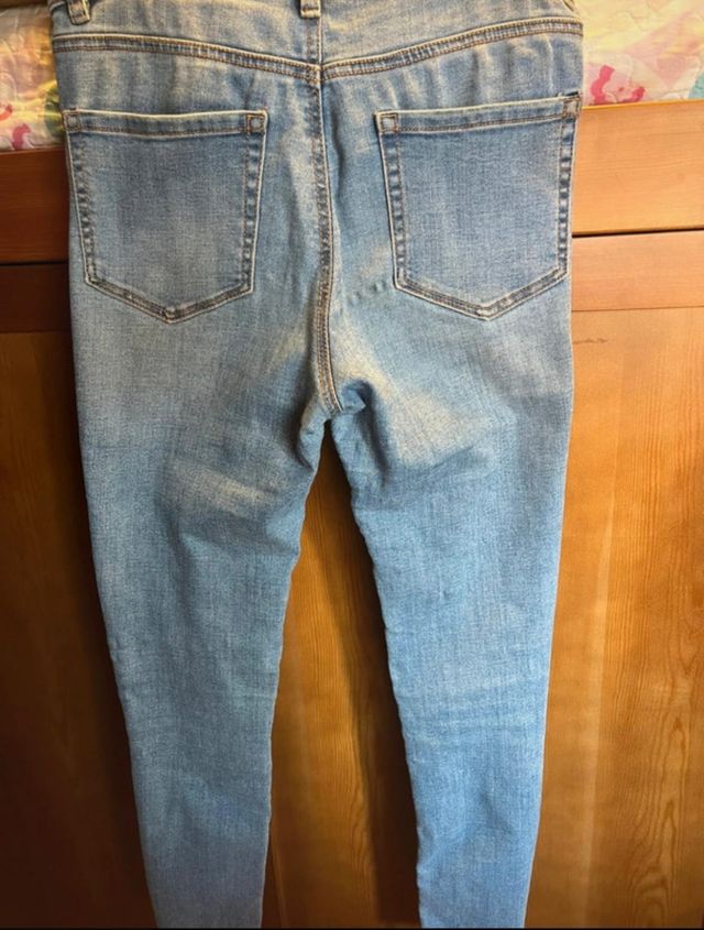 Vaqueros mujer rotos