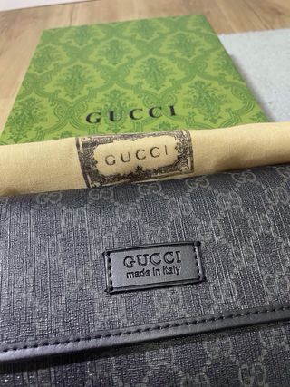 Riñonera Gucci Negra
