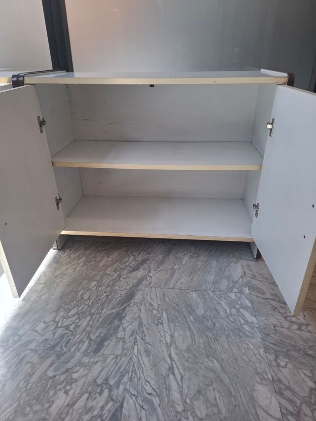 2 Armarios de madera blancos