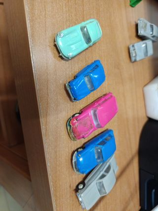 Auto giocattolo d'epoca del marchio Mini cars.
