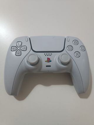 Mando PS5 Blanco con joysticks TMR magnéticos.