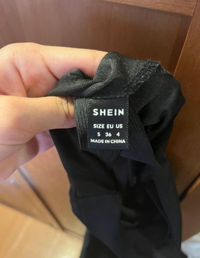 Falda midi SHEIN negra talla S