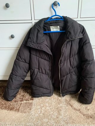 Cazadora acolchada Stradivarius Negra Talla M