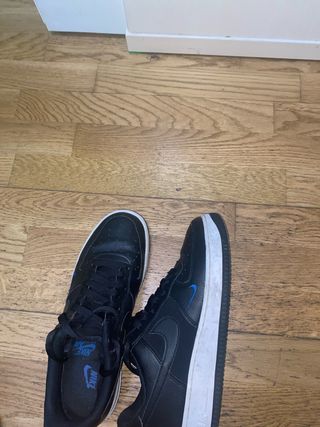 Nike Air Force 1 Negras
