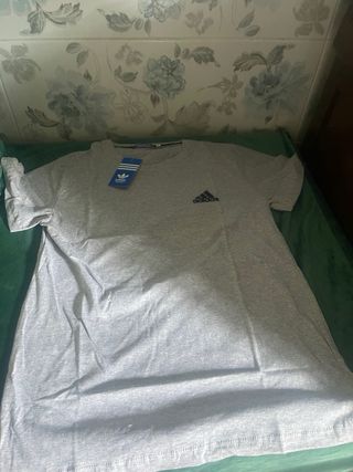 Camiseta Adidas Gris Talla M