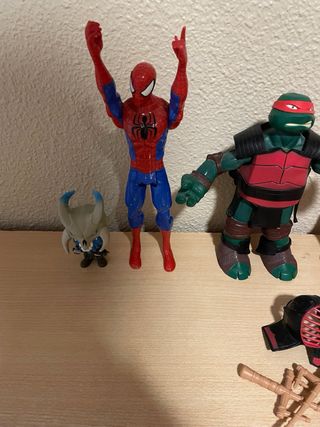 muñecos en perfecto estado 