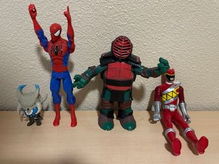 muñecos en perfecto estado 