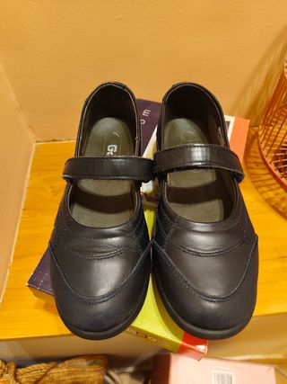 Zapatos colegio Talla 36